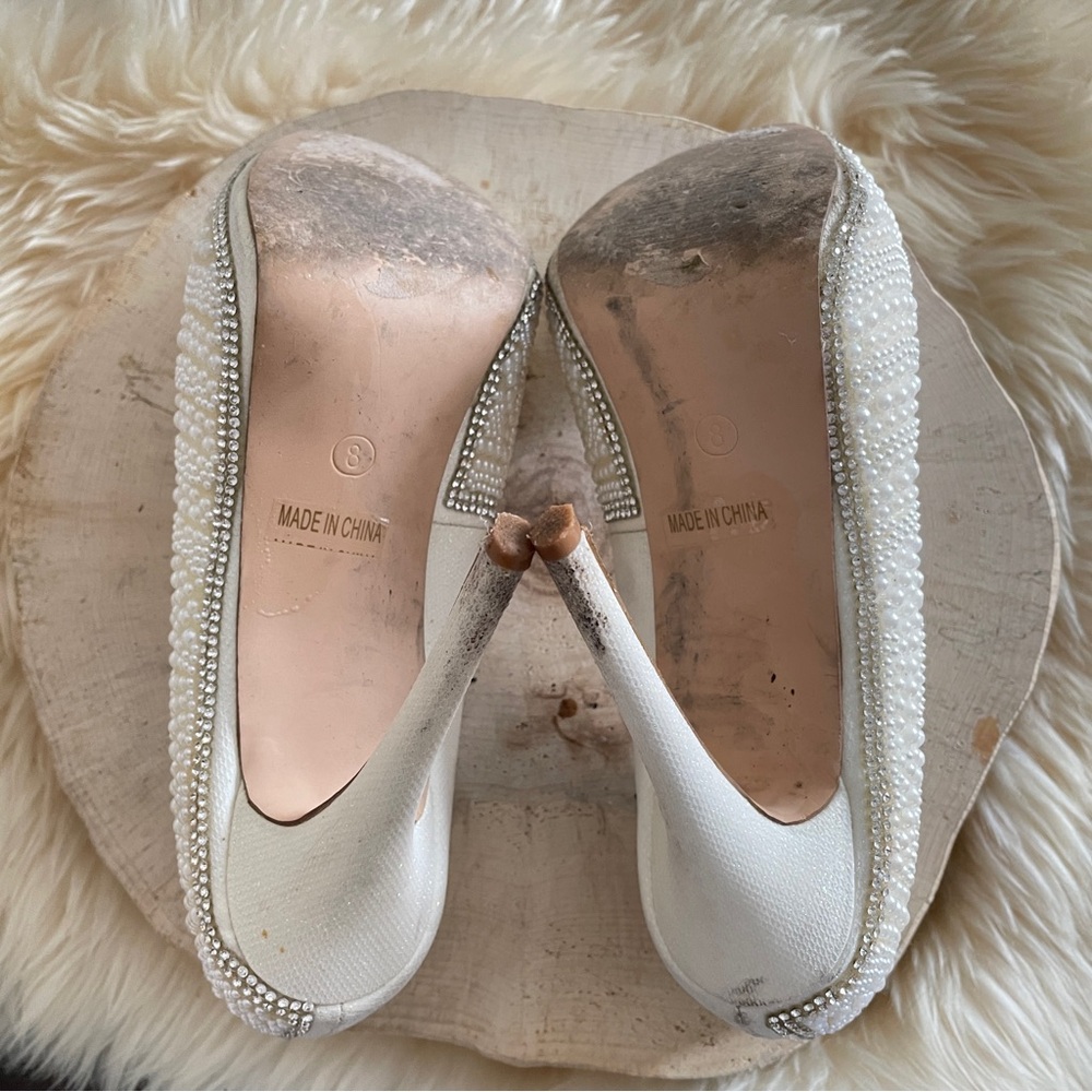 💥✨🌈 3/$25 DE BLOSSOM COLLECTION | Beaded Bridal Shoes Pumps Stilettos - Picture 4 of 5
